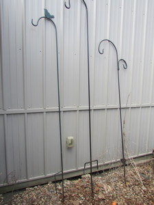 lot 253 image: SHEPHERD HOOKS