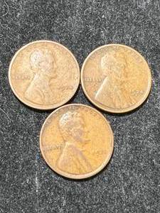 lot 11 image: 3 US WHEAT CENTS 1924 1924-S 1931