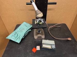 lot 76 image: Vintage Swift Microscope - Eleven Kinetic Series