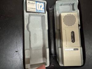 lot 96 image: Vintage Norelco Dictaphone