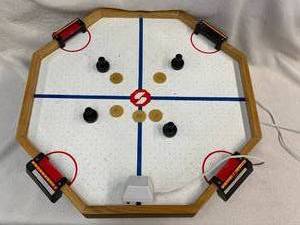 lot 131 image: Table Top Air Hockey Table