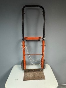 lot 34 image: Hand Truck - Two or Four Wheel