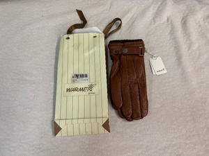 lot 136 image: Warmen Mens Lambskin Leather Gloves Size 8.5, Text Touching, Fleece Lined (appears unused)