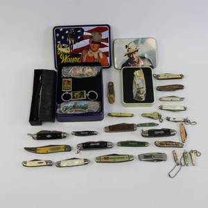lot 38 image: Vintage Pocket Knife Lot - John Wayne