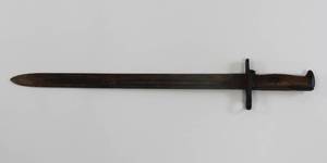 lot 36 image: U.S. Military 1908 Long Bayonet w Scabbard