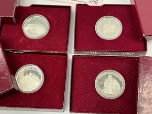 lot 10 image: 4x 1982 Silver Washington Commemorative Proof Half Dollars