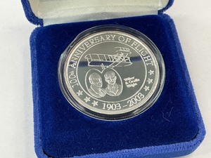 lot 31 image: 100th Anniversary of Flight 1oz Silver