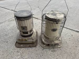 lot 23 image: Heaters
