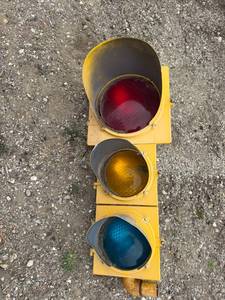 Traffic Signal Light 15" x 35"