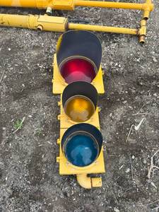lot 12 image: Traffic Signal Light 15 x 35
