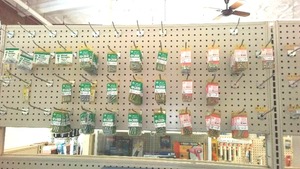 lot 89 image: Wood Screws and Sheet Metal Screw Assortment.