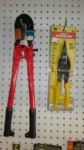 lot 45 image: 18 in. Bolt Cutter, Aviation Snip (straight cut)
