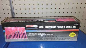 lot 79 image: Grip right Heavy-duty chisel set