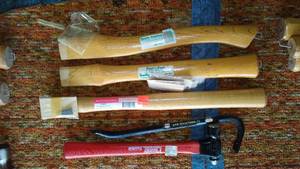 lot 87 image: Hatchet Handles (3) ball pein hammer, Wrecking bar
