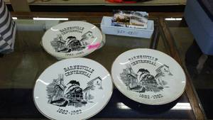 lot 126 image: Barnesville Centennial Plate 1882-1982 (3), Numbered.