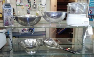 lot 115 image: Handy Steamer and Stainless Bowls, Grater and more.