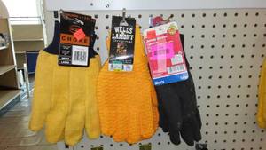 lot 213 image: Cotton, Jersey, Gripper Gloves (5) Large.