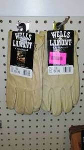 lot 217 image: Wells Lamont Leather Gloves (2), Large.