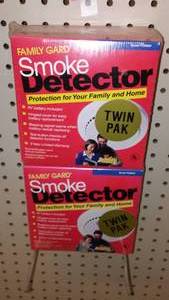 lot 225 image: Family Guard Smoke Detectors (4).