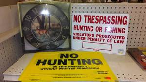 lot 309 image: No Hunting Signs (10) and Wildlife Clock.