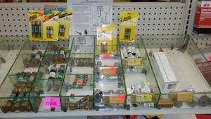 lot 397 image: Fuses, Starters, reducers.