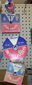 lot 406 image: Chicago Die Cast Pulleys (9)  -  in. Bore.