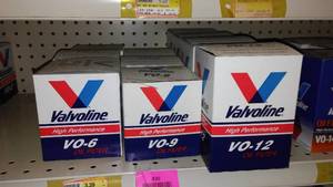 lot 430 image: Valvoline Oil Filters (10) VO6-VO12.