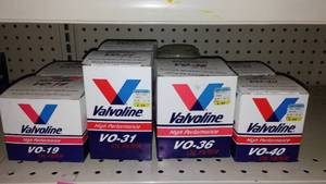 lot 432 image: Valvoline Oil Filters (8) VO19-V40