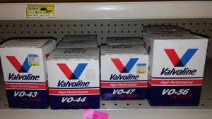 lot 433 image: Valvoline Oil Filters (8) VO44-VO56.