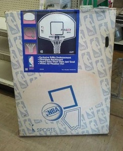 lot 724 image: Pro shot Fiberglass Backboard and more. Loc I-4