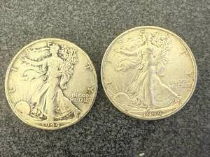 lot 18 image: 1944 Walking Liberty Half Dollars - 2