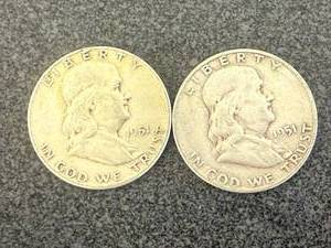 lot 35 image: 1951 S & 1951 P Franklin Half Dollars
