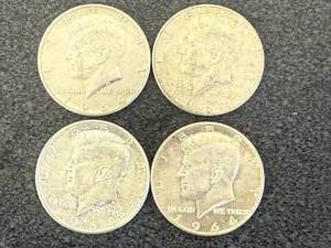 lot 40 image: 1964 Kennedy Half Dollars - 4