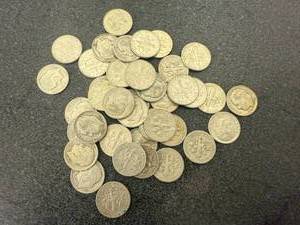 lot 61 image: 40 Silver Roosevelt Dimes