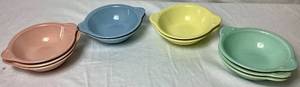 lot 13 image: Vintage Lu-Ray Pastels - Set of 10 - 7 Cereal Bowls ( 2 Yellow - one with chip, 3 Pink, 2 Blue, 3 Green)