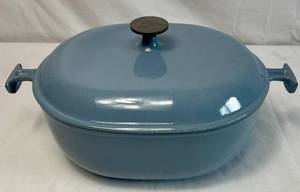 lot 8 image: Vintage Le Creuset Enameled Cast Iron Dutch Oven Enzo Mari La Mama 29