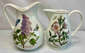 lot 48 image: Portmeirion Botanic 1972 Garden Dog Rose Romatic Pitcher 7 and Garden Lilac Pitcher 9