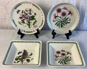 lot 69 image: Portmeirion Botanic Garden Square Low Bowls, Torte Pan and Pierced Cake Plate