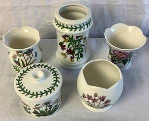 lot 71 image: Portmeirion Botanic Garden Candle Holders, Small Vase, Lidded Jar and 5.5 Vase