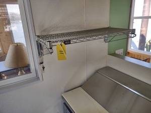 lot 11 image: Wire Shelf, 35x15...
