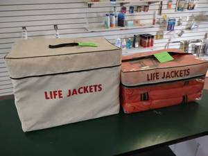 lot 31 image: (10) Life Jackets...