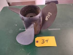 lot 34 image: 13 14 x 17 Propeller (0703) 191199...