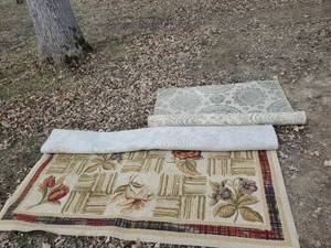 lot 24 image: 2 Beautiful Large Rugs Colorful Vibrant No Stains