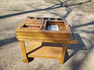 lot 97 image: Wooden Butler Beverage Cart in Great Condition with Wooden Wheels NOTICE Buyer is responsible for Loading and Removal 
