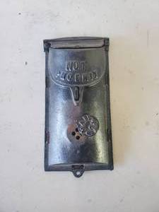 lot 102 image: Antique Cast Iron MailBox,  NO.1  Phoenix great Condition