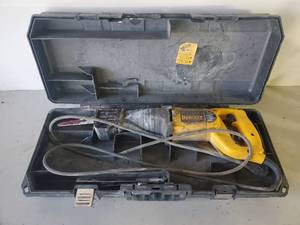 lot 110 image: DeWalt Reciprocating Saw DW304PK