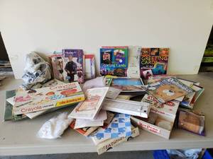 lot 144 image: Great Sewing Craft Lot with Vintage Crayola Color Drawing Set