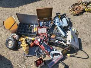 lot 167 image: Large Lot of So Much Stuff   Hydraulic Jack, Electrical Box, Tools, tire Testers and so much more