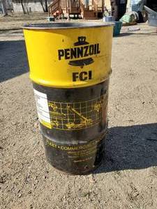 lot 185 image: Large Pennzoil Commercial oil Can