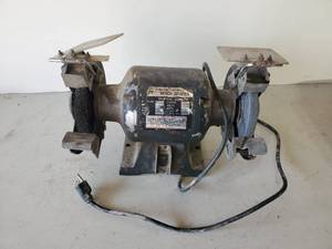 lot 186 image: Heavy Duty Bench Grinder NOTICE Buyer is responsible for Loading and Removal 